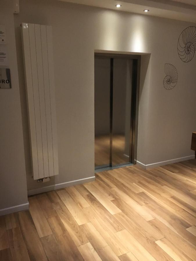 Apart Promenada Gwiazd 米兹多洛杰 外观 照片